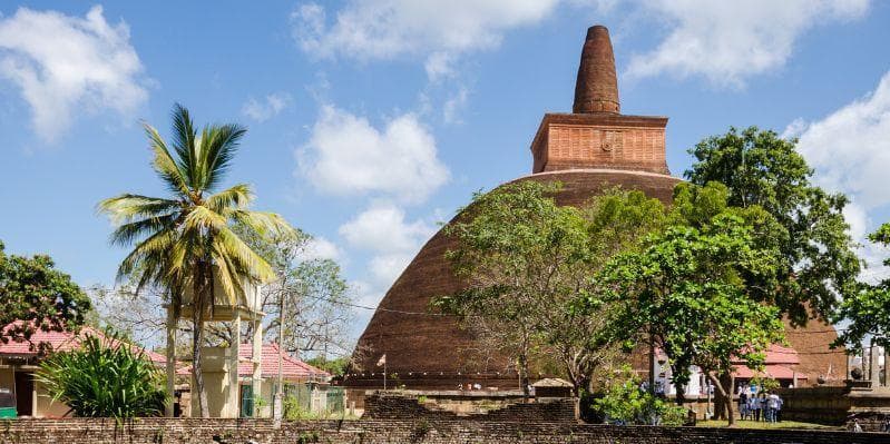ANURADHAPURA / RUWANWELISAYA
