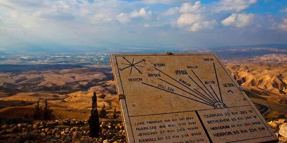 DÍA 4 • AMMÁN - MADABA - MONTE NEBO - KARAK O SHOBAK - PETRA 