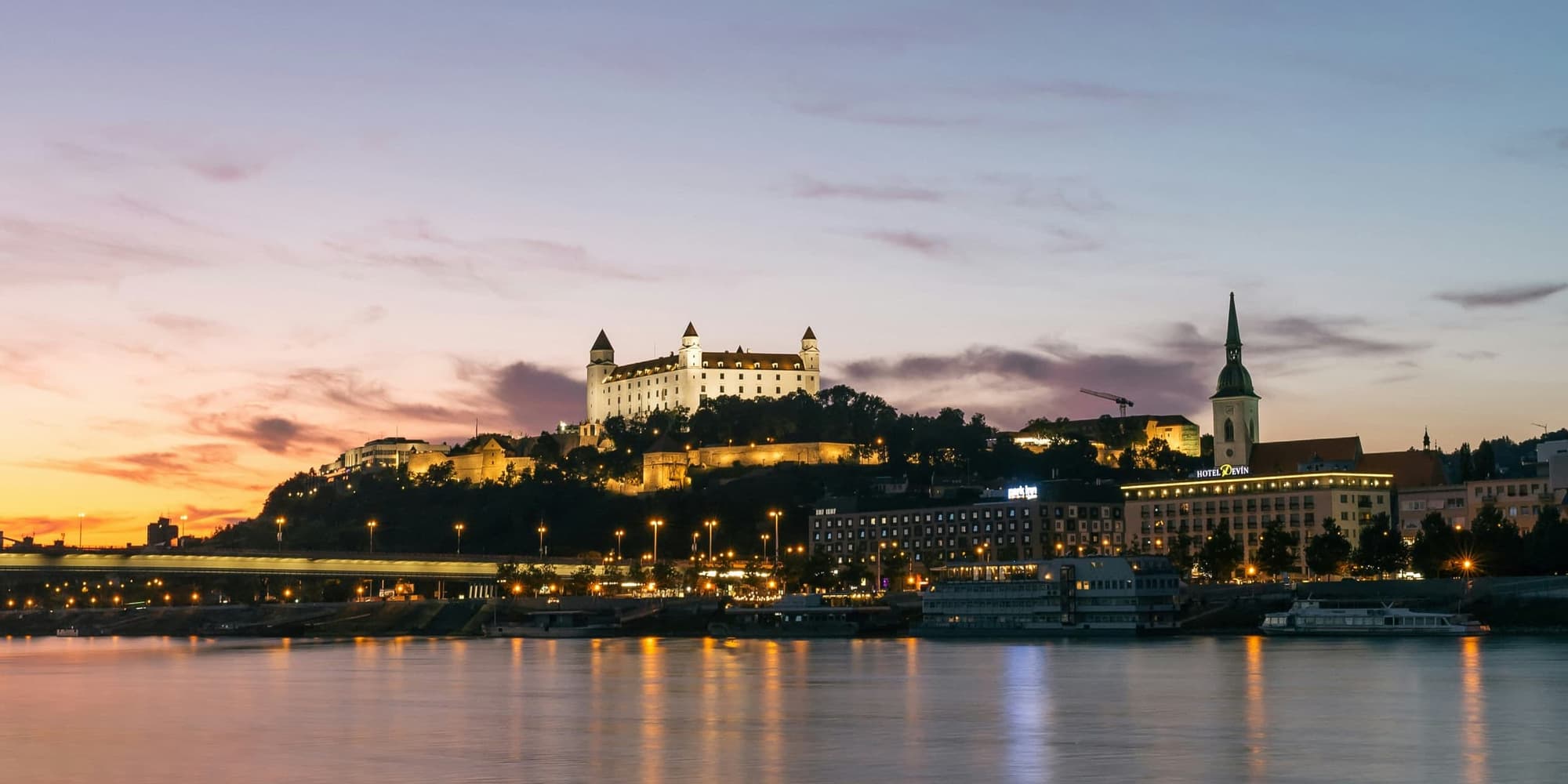 6º Giorno – BUDAPEST – BRATISLAVA - PRAGA