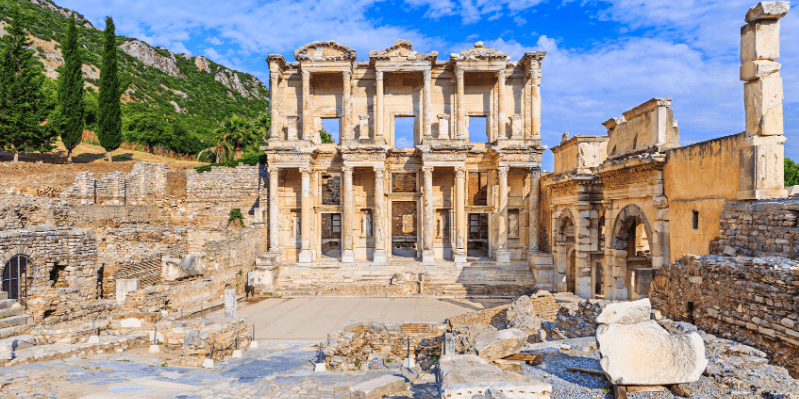 Día 7. PAMUKKALE - ÉFESO - ESMIRNA