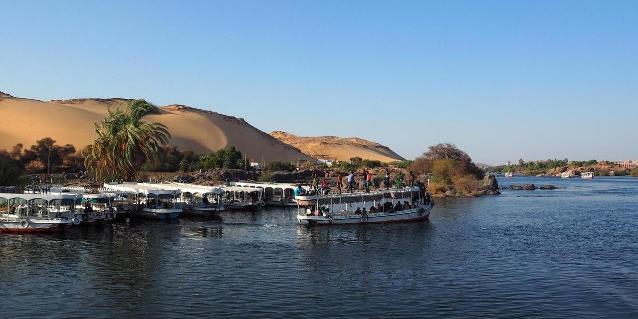 1° Giorno: Italia - Luxor 