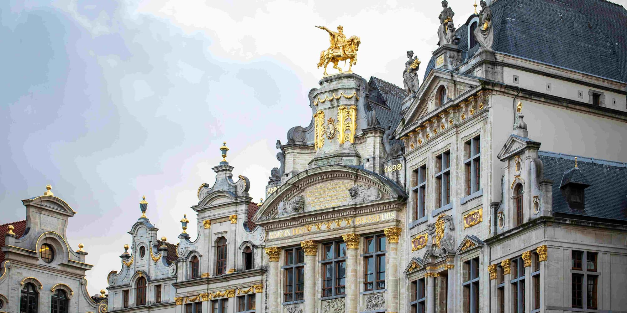 Day 1 | Thessaloniki - Brussels - City tour.