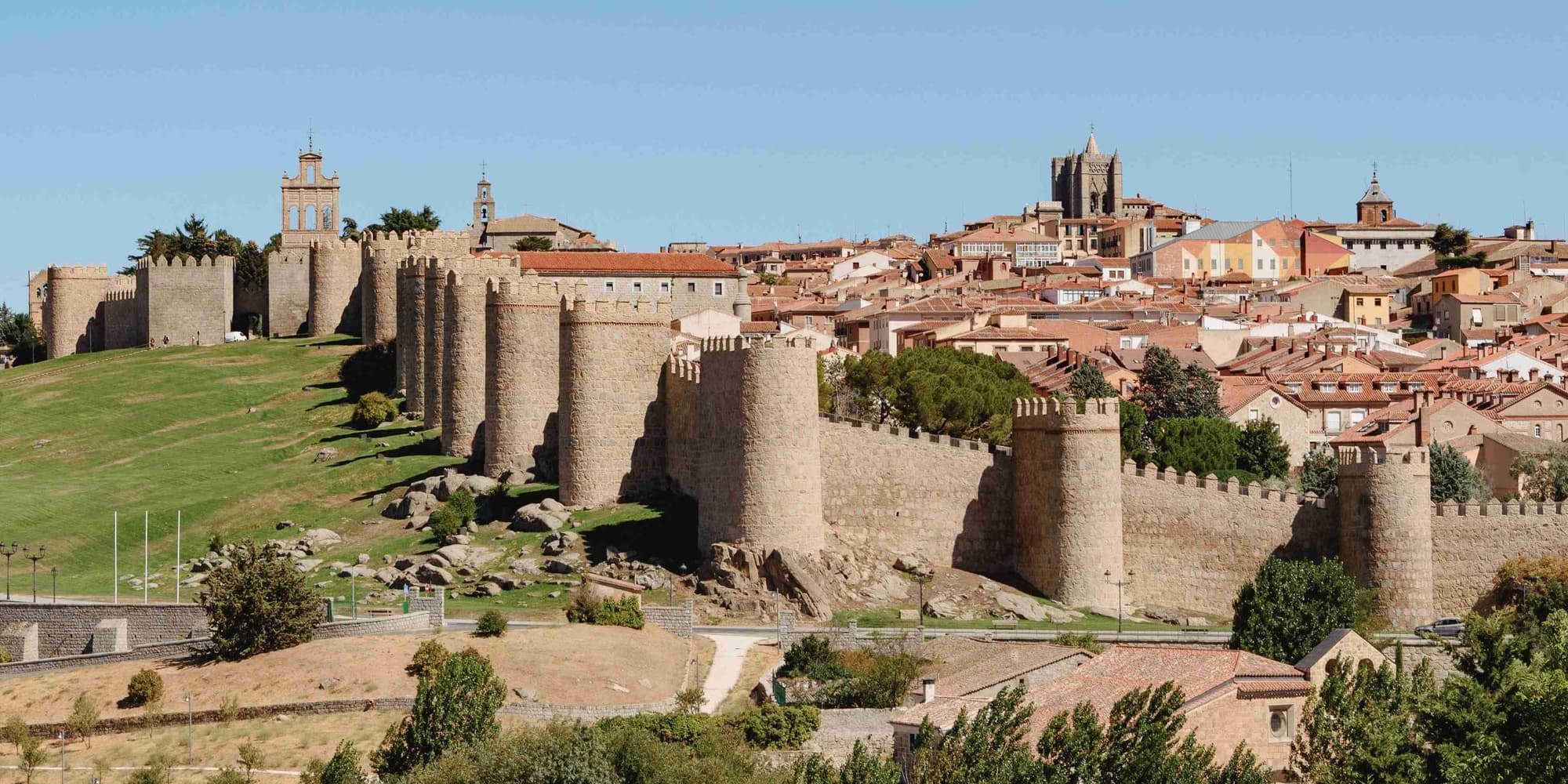 4º GIORNO: Madrid – Ávila – Segovia – Madrid
