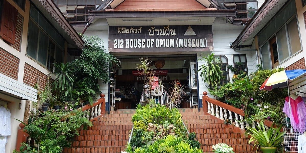 DÍA 3 BANGKOK – CHIANG RAI – VUELO NO INCLUIDO  