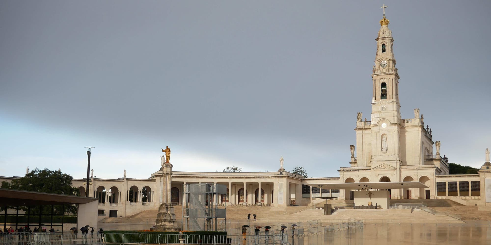 4º GIORNO: Fatima - Coimbra - Santiago di Compostela