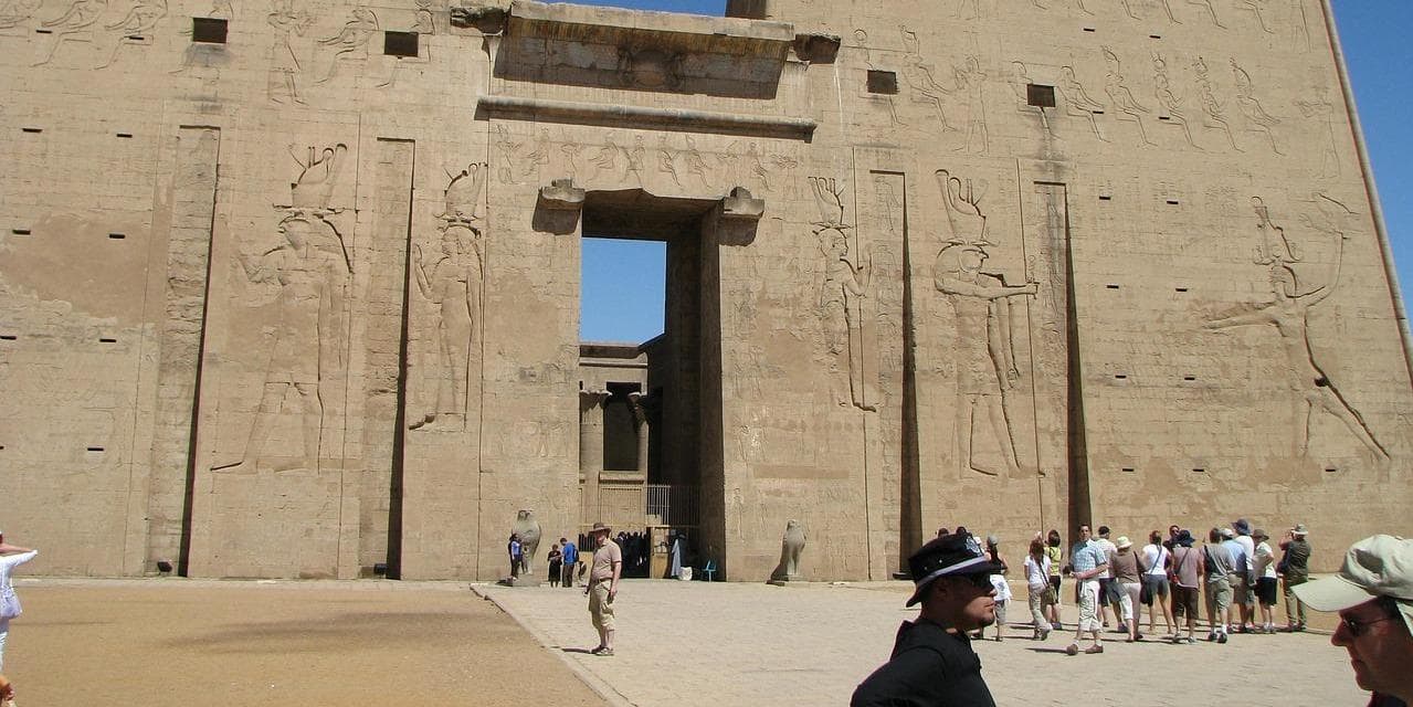 Dia 5 | Edfu - Kom Ombo - Aswan, templos de los dioses