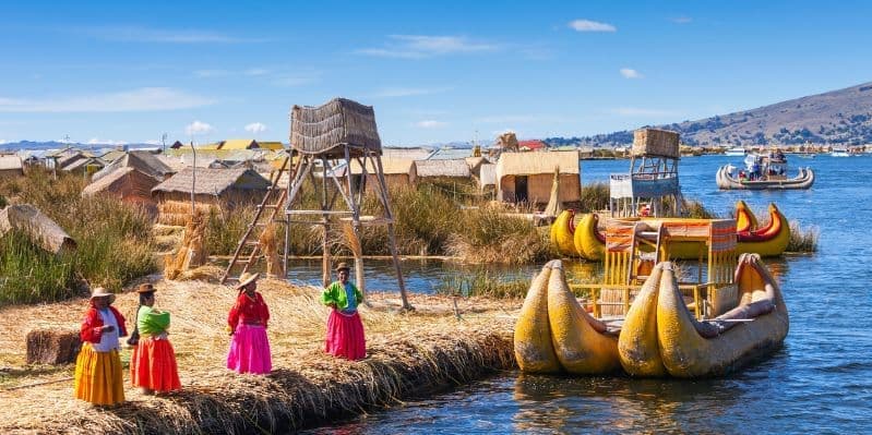 ISOLE UROS / TAQUILE