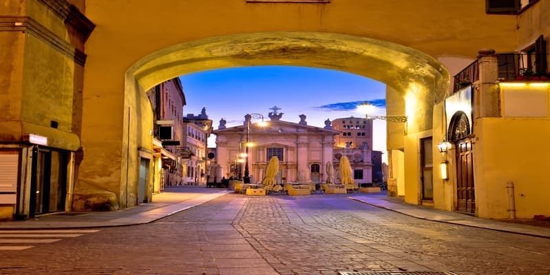 GIORNO 4: MANTOVA, VERONA 