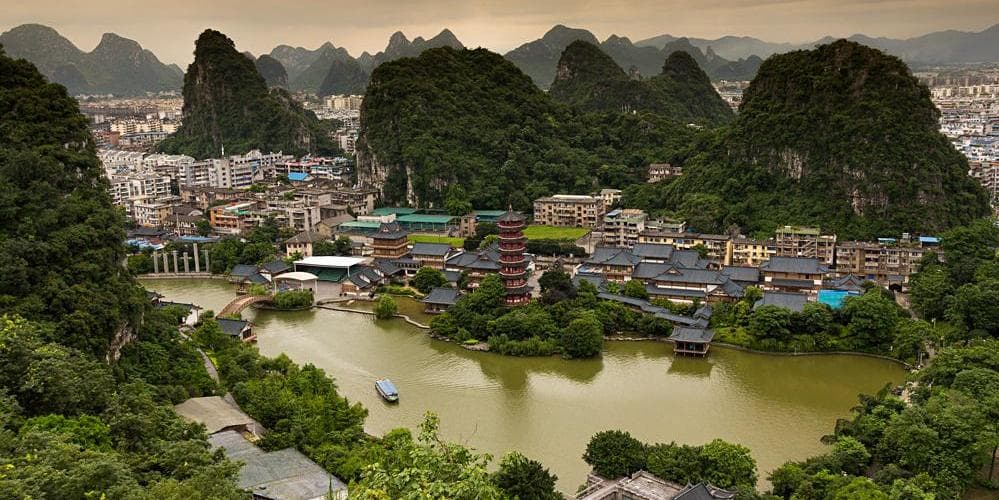 DÍA 8 • SHANGHÁI – GUILIN