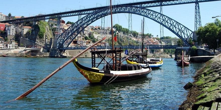 4º Giorno – FATIMA – PORTO – GUIMARAES