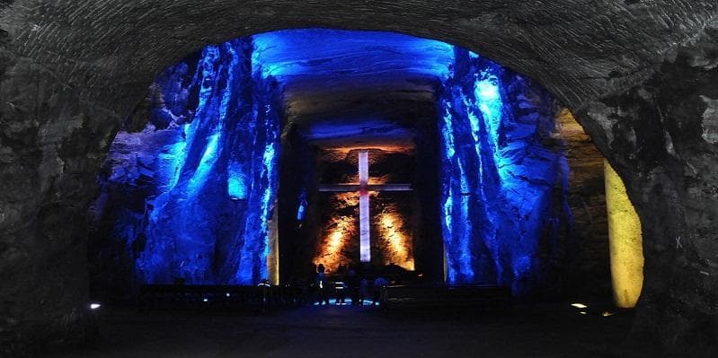 DÍA 3 • BOGOTÁ - ZIPAQUIRÁ - BOGOTÁ 