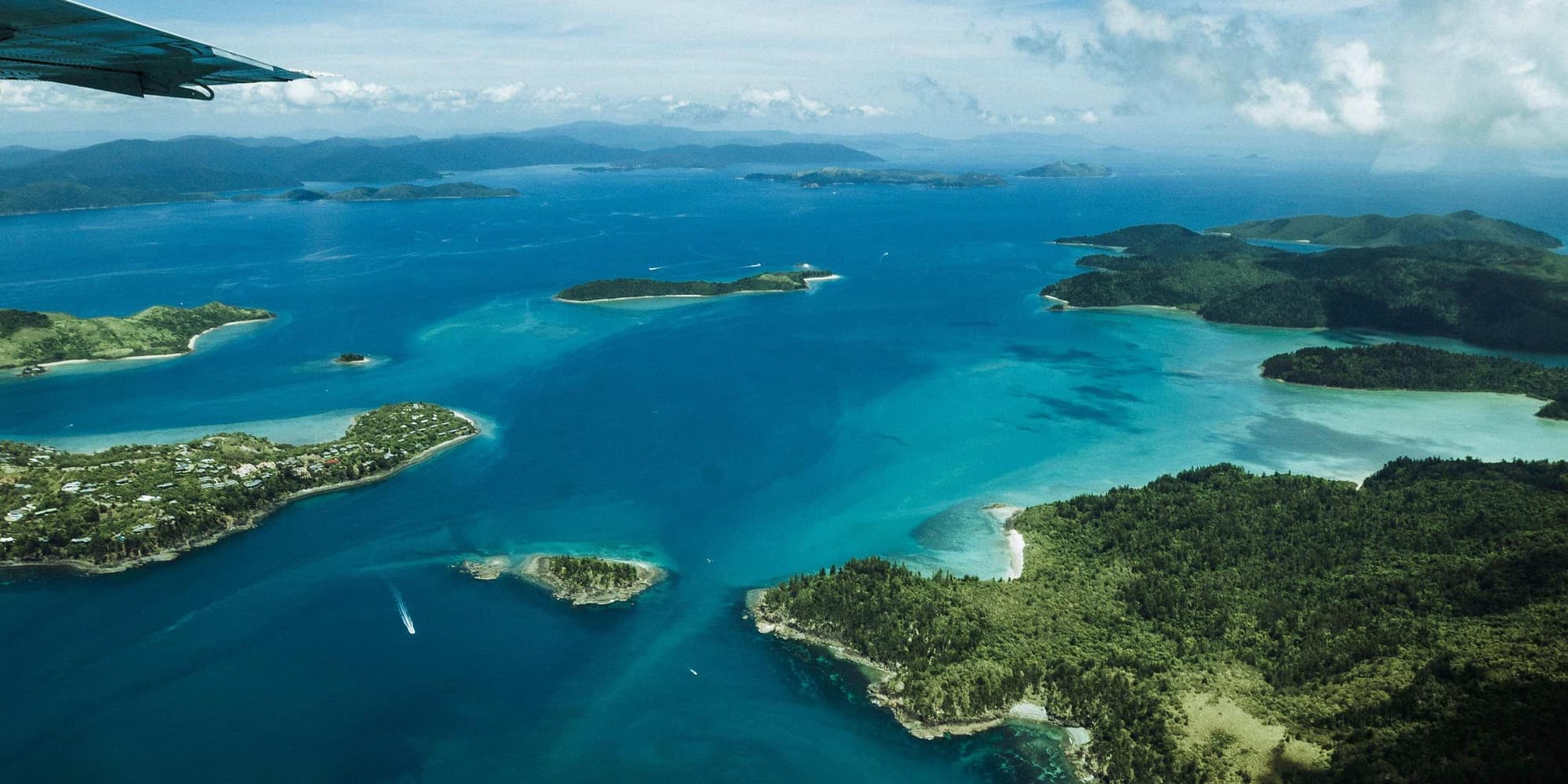 DAY 3: KAYAKING THROUGH DESERTED ISLANDS AND ROMANTIC PICNIC