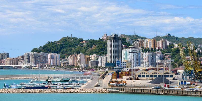 Tirana / Durazzo / Tirana