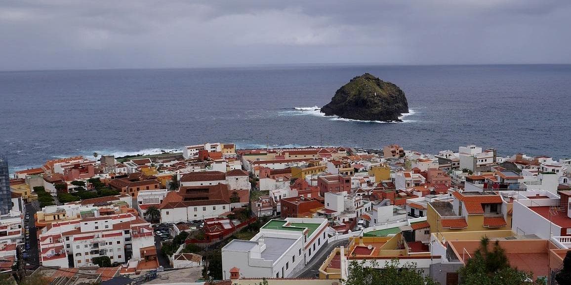 5º Giorno – SANTA CRUZ DE TENERIFE – VALLE DELLA OROTAVA – ICOD – GARACHICO – LOS GIGANTES – TENERIFE SUD (PUERTO SANTIAGO)