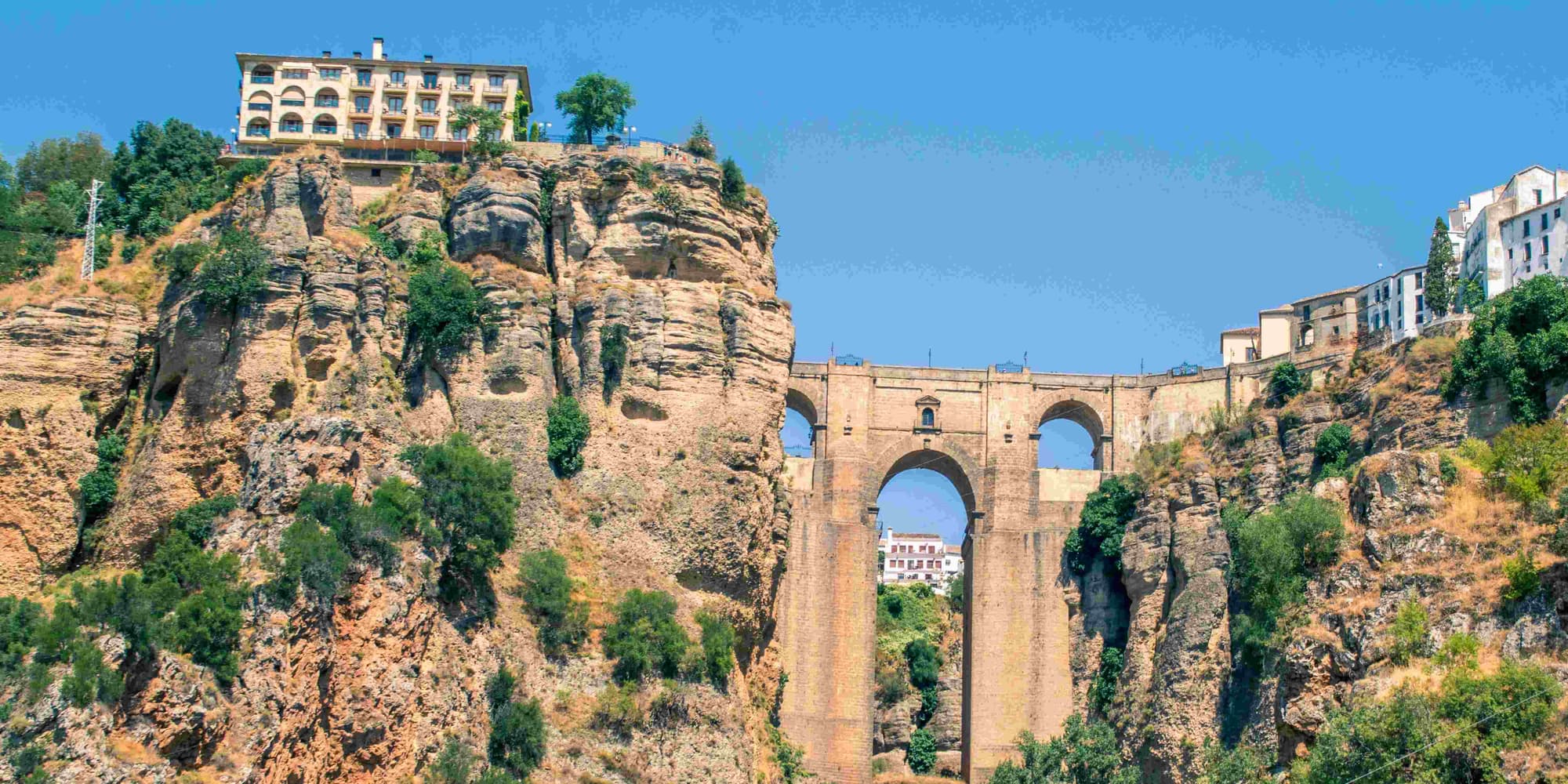 6º Giorno. – MALAGA – RONDA - SIVIGLIA