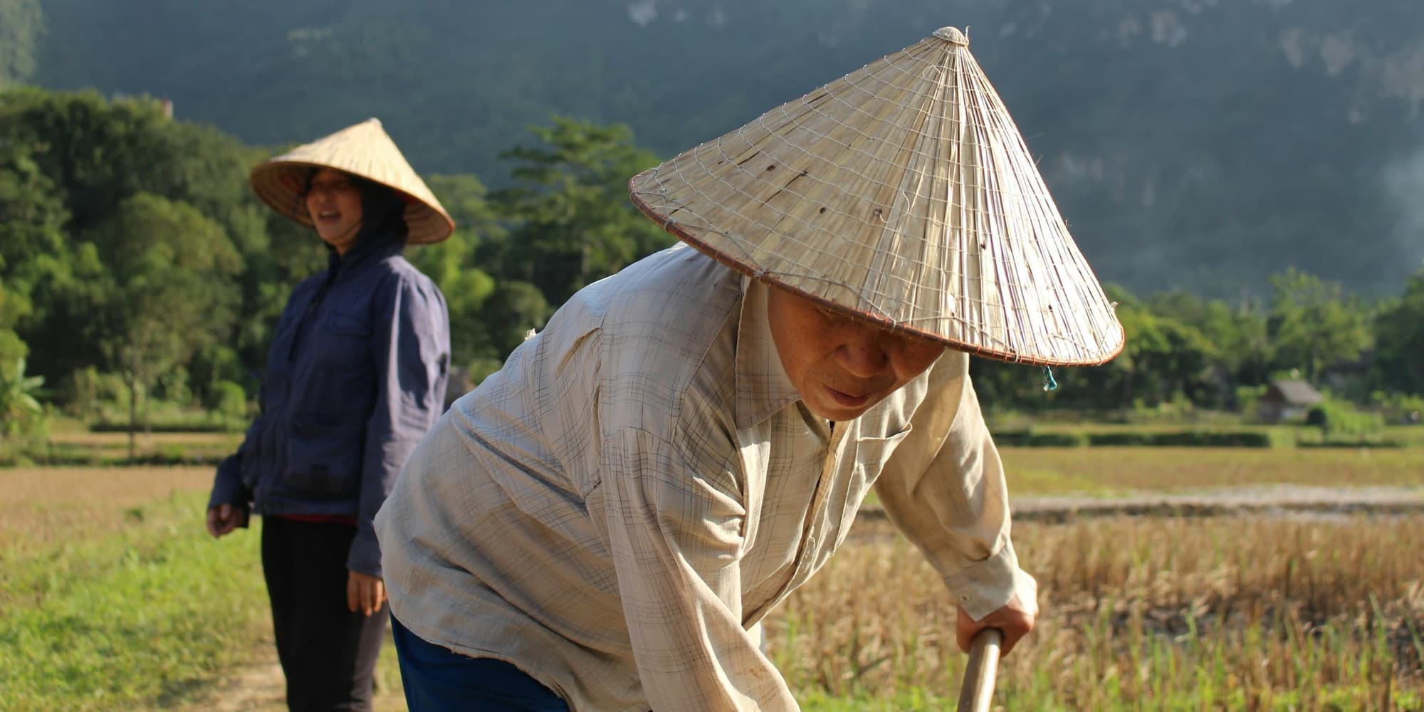 Giorno 03: Hanoi – Mai Chau (B,L)