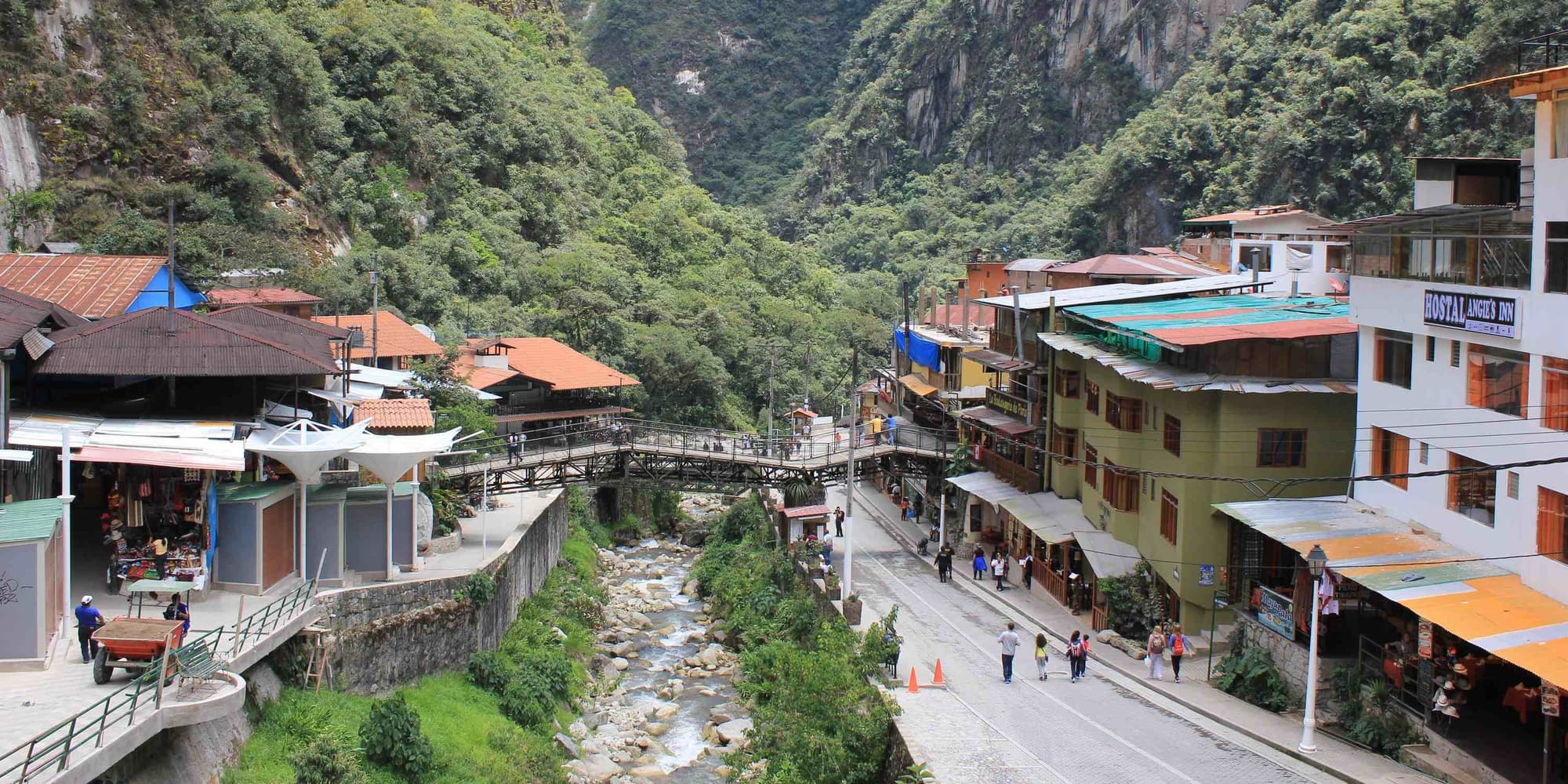 Día 3 | Machu Picchu - Cusco, Aguas Calientes, un día entre montañas