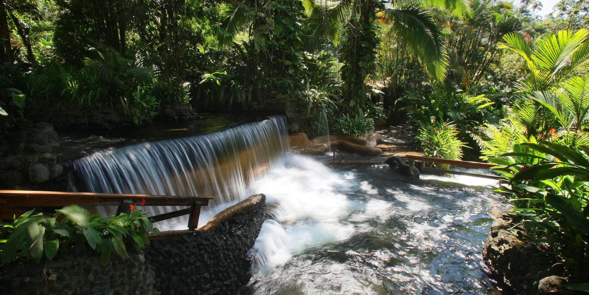 DÍA 2 • SAN JOSÉ - ARENAL 