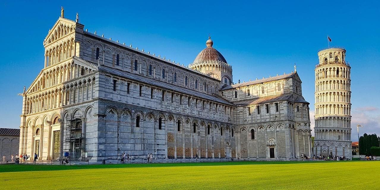 DÍA 10 FLORENCIA – PISA – NIZA