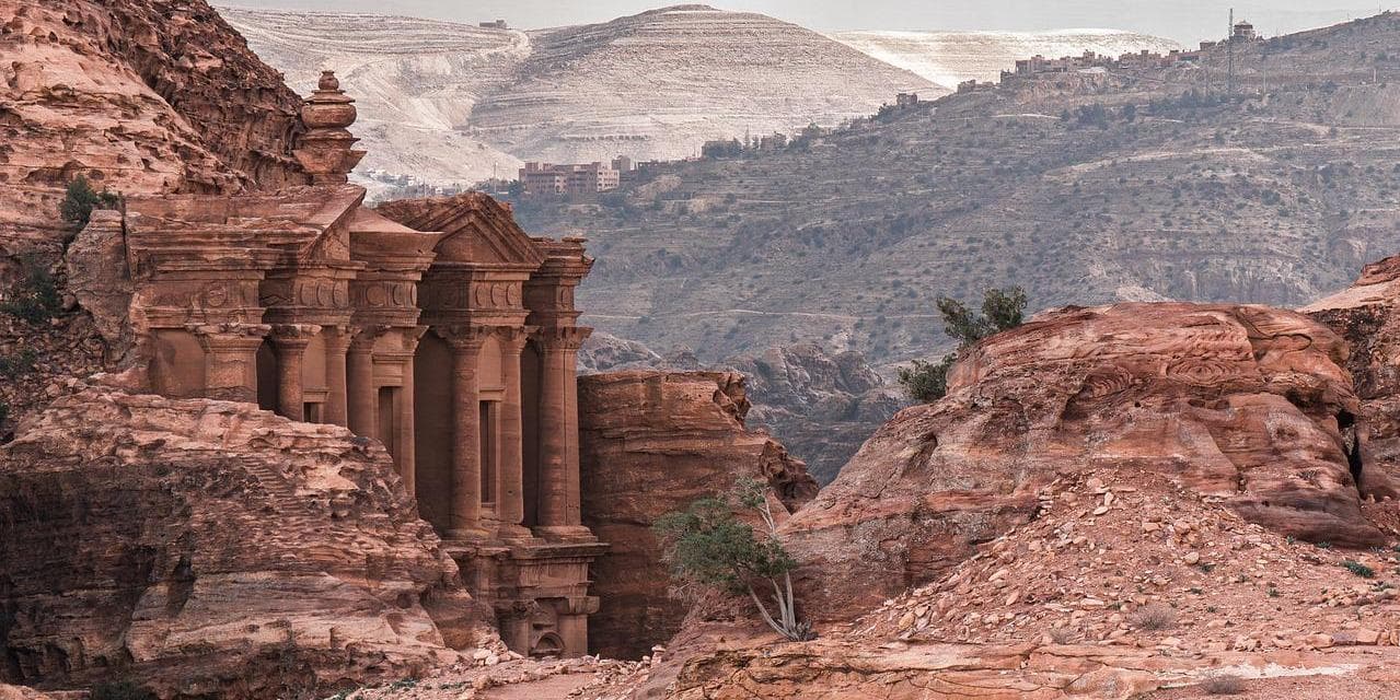 Día 11 | Miércoles | AMMAN - AEROPUERTO AMMAN