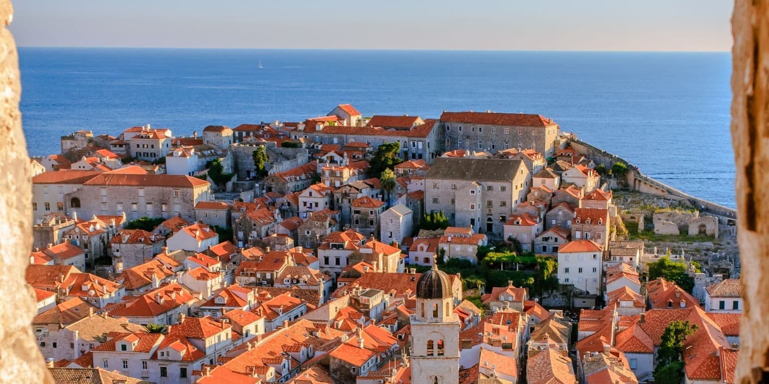 DIA 2 | Dubrovnik: Murallas, Monasterios y la Isla de Lokrum