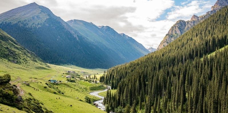 CHOLPON ATA / BISHKEK / ITALIA