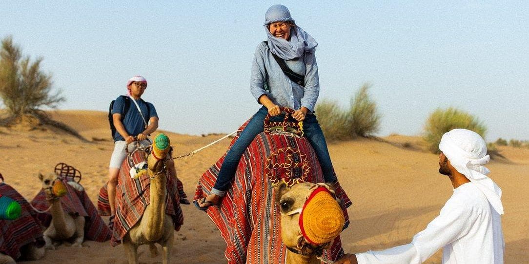 Día 3 – Dubái safari por el desierto (D, C) 