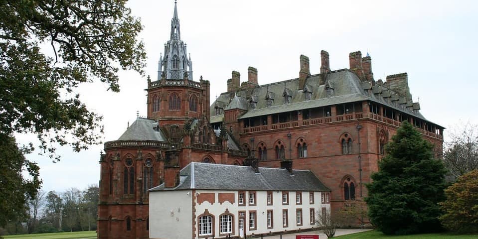 7. L’incanto dell’Isola di Bute e Mount Stuart