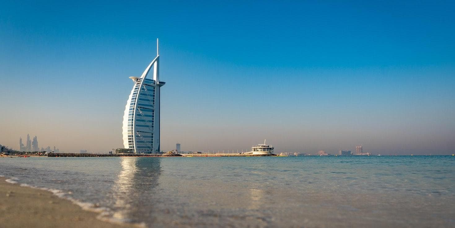 DAY 02 CLASSIC DUBAI