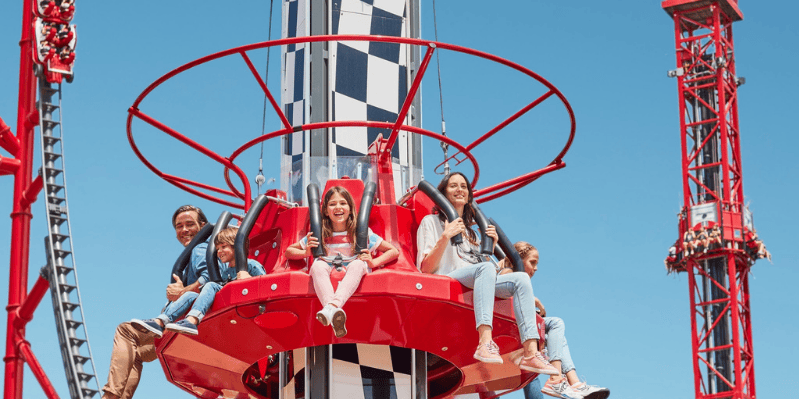 12 abril. Port Aventura – Barcelona – Menorca