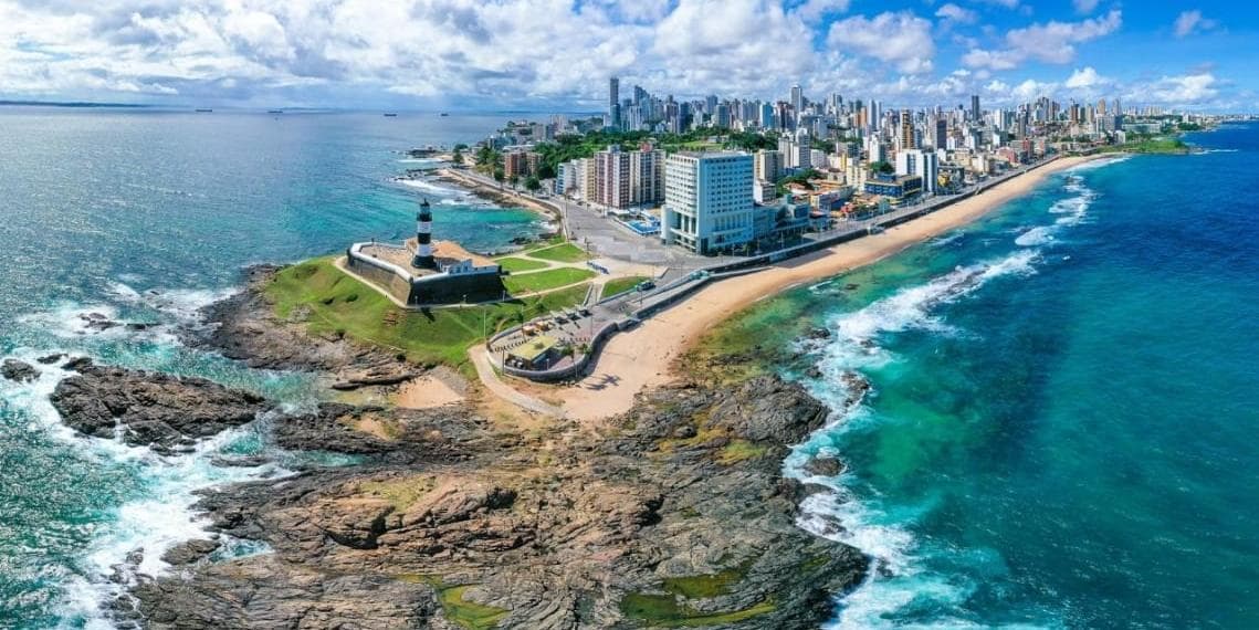 DÍA 6 • FOZ DE IGUAZÚ - SALVADOR DE BAHÍA 