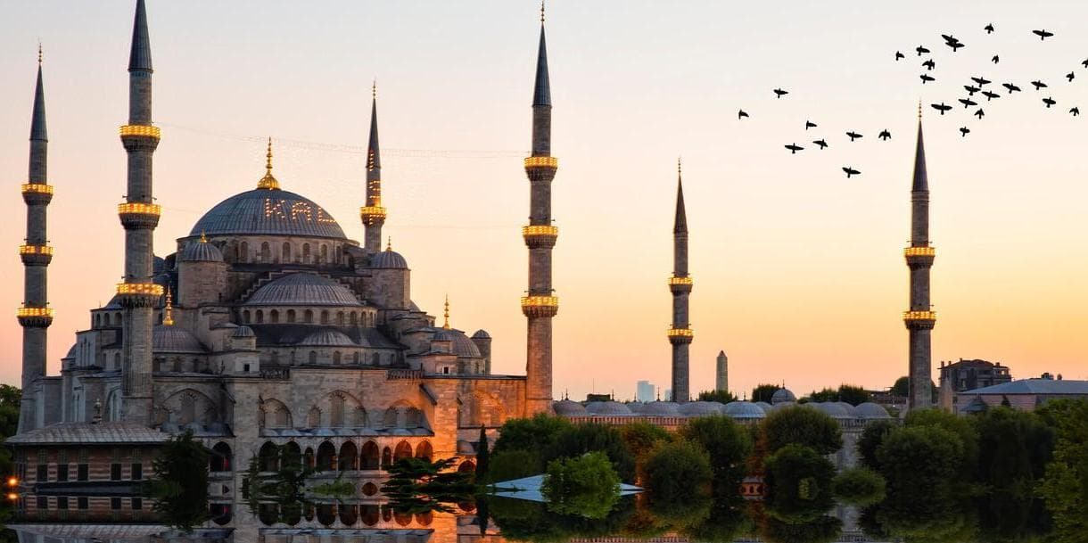 DÍA 10 • ESTAMBUL - EL CAIRO 