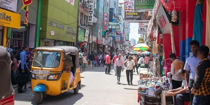 Giorno 07: Da Rekawa a Colombo – Tartarughe e Storia (circa 5 ore)