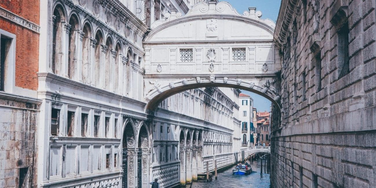 DÍA 14 VENECIA • ROMA (Sábado)