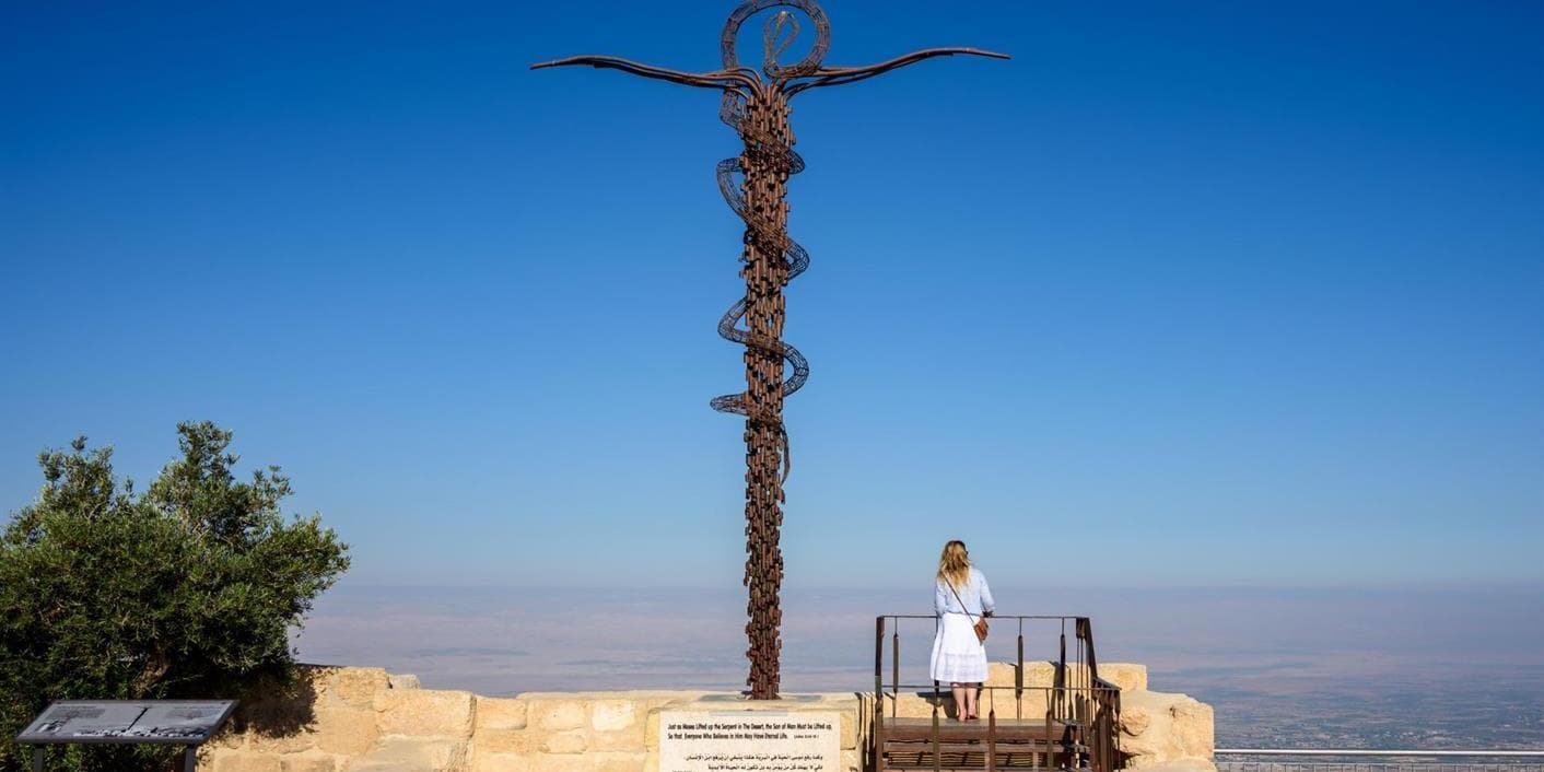 DÍA 3 • AMMÁN - MADABA - MONTE NEBO - KARAK O SHOBAK - PETRA