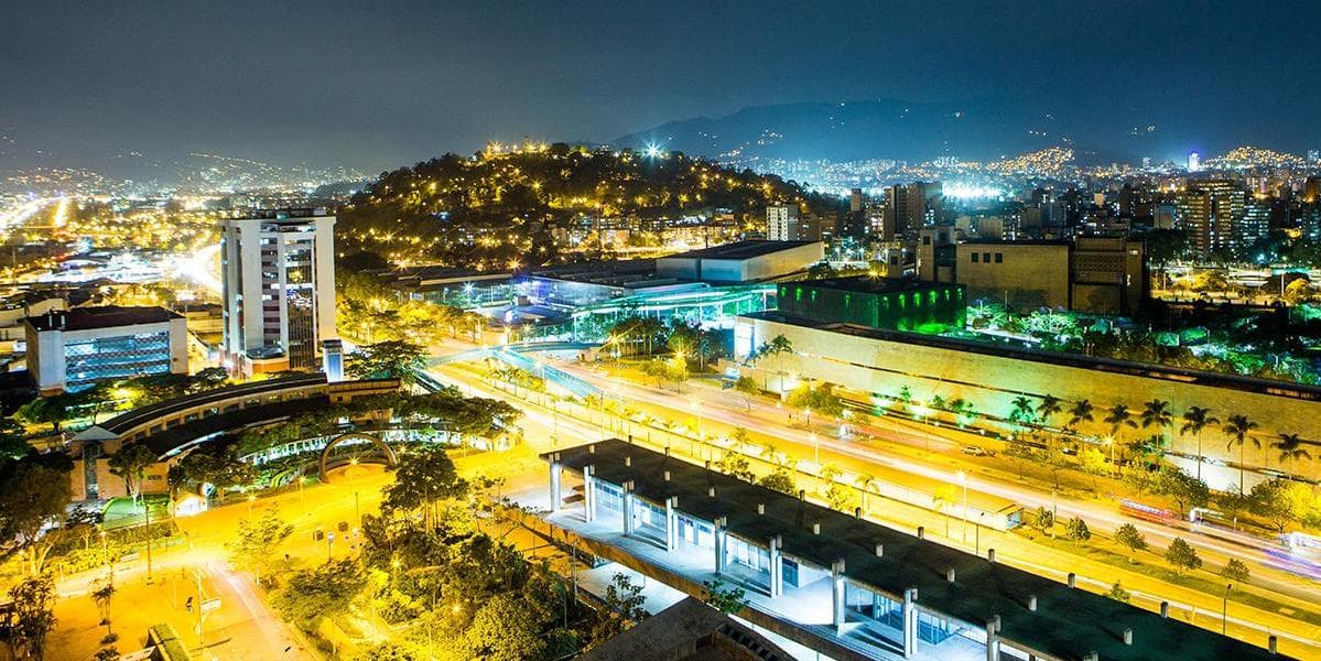 DAY 3. (Thursday) BOGOTÁ – MEDELLÍN - (flight included).