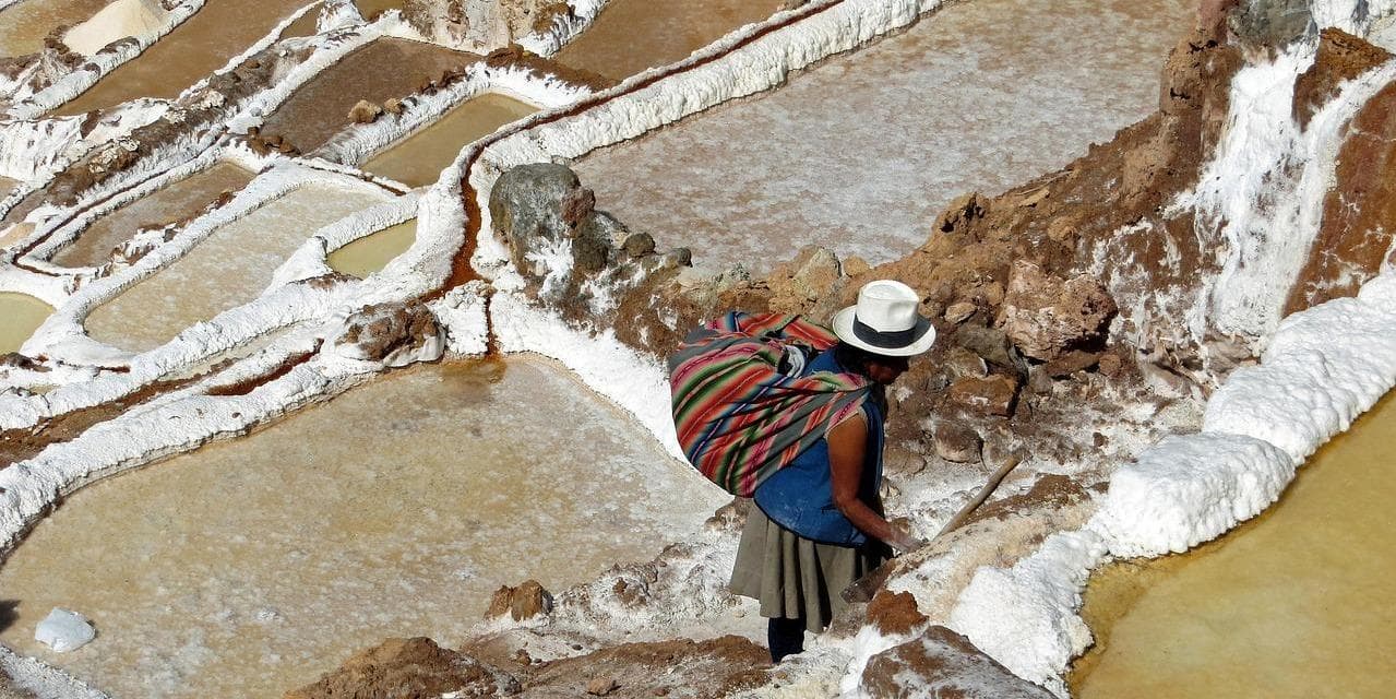 3° giorno: CUSCO / CHINCHERO / VALLE SACRA / AGUAS CALIENTES