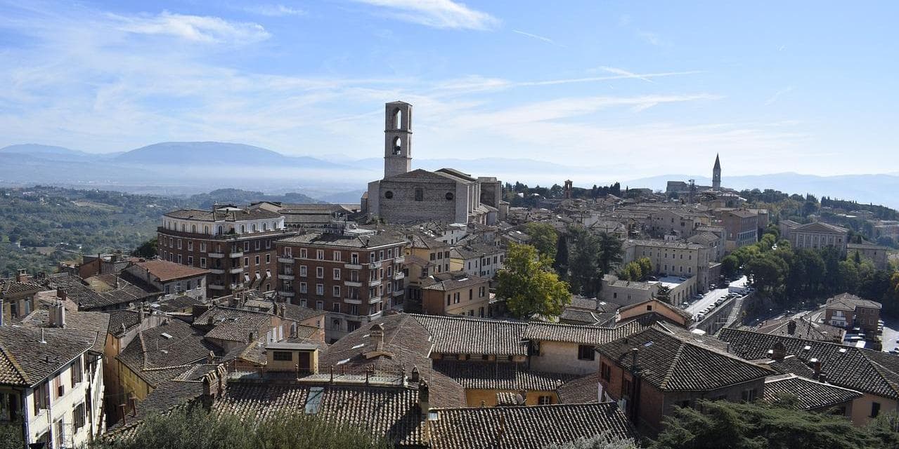 Premier jour : Départ - Pérouse - Assise 