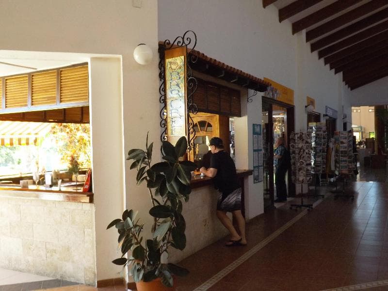 ROC Arenas Doradas, BAR