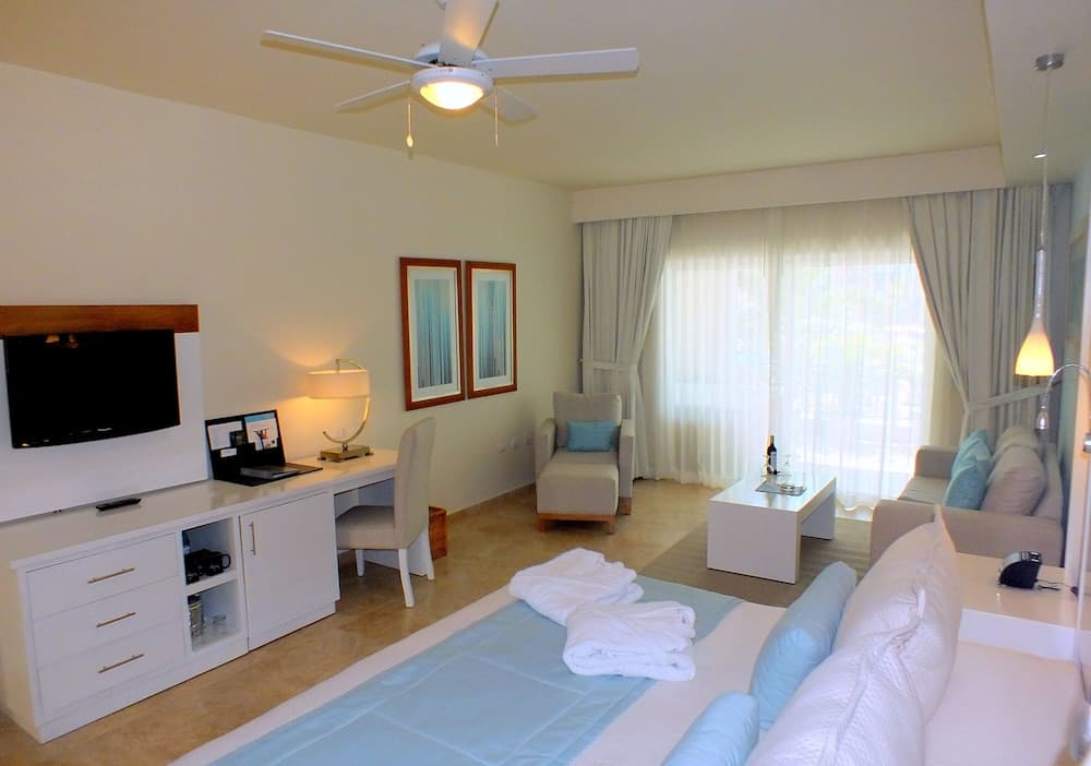 Ocean Blue & Sand Beach Resort - All Inclusive, Room