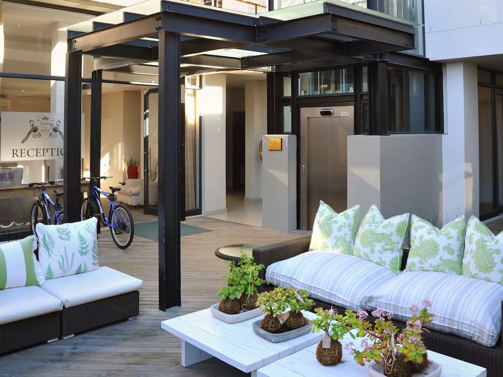 aha The Rex Hotel, Bicycling