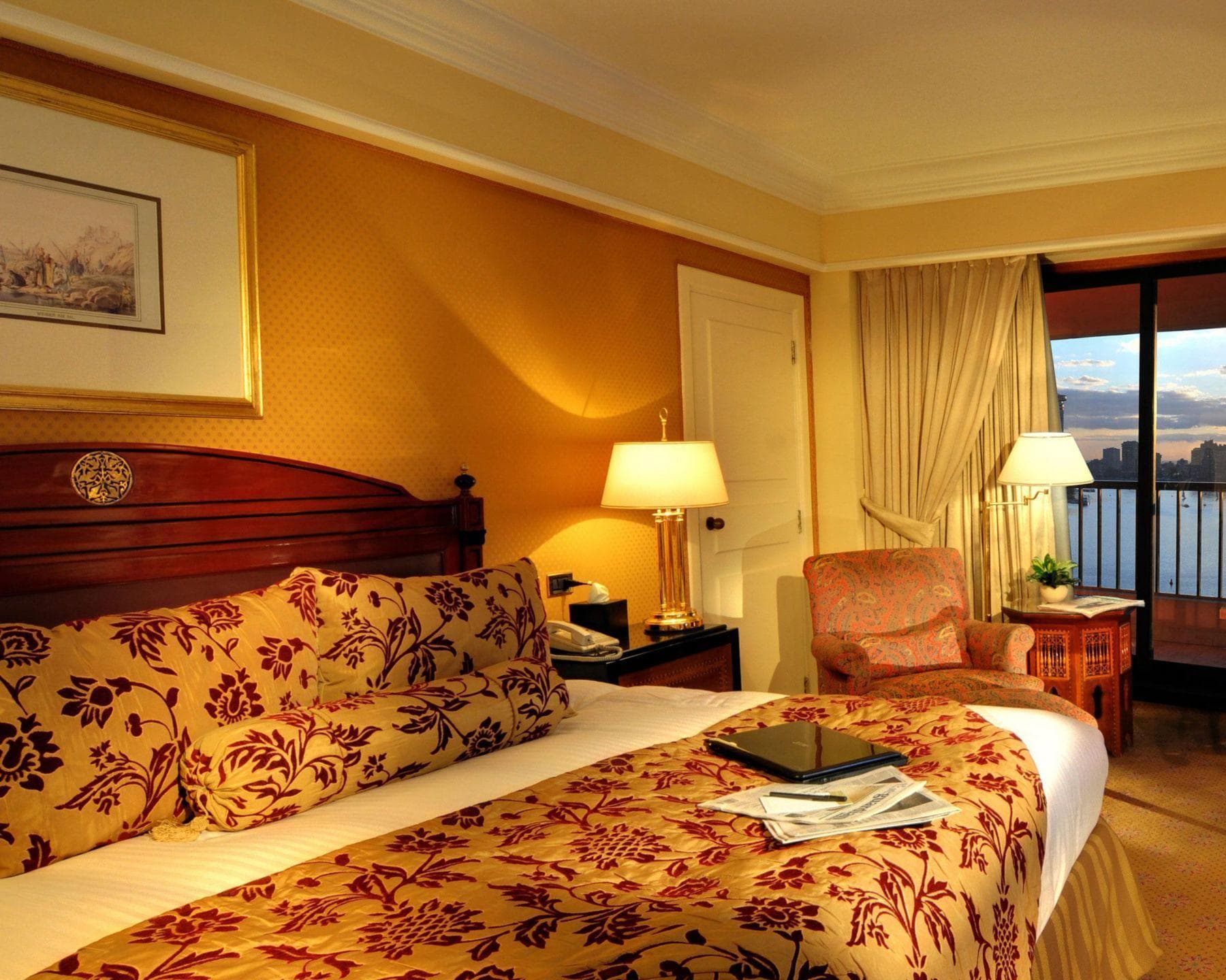 Semiramis Intercontinental, 