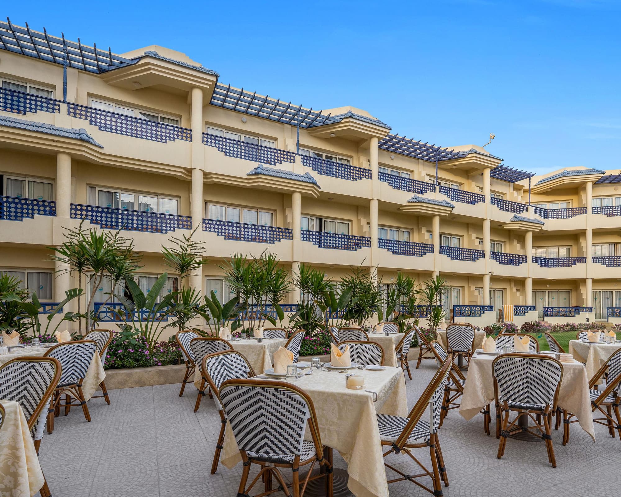 Grand Oasis - GATTINONI, 