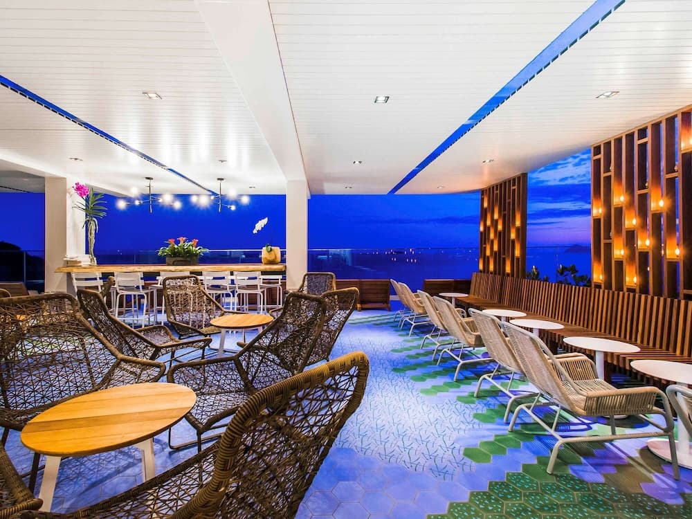 Novotel Rio de Janeiro Leme, Dining