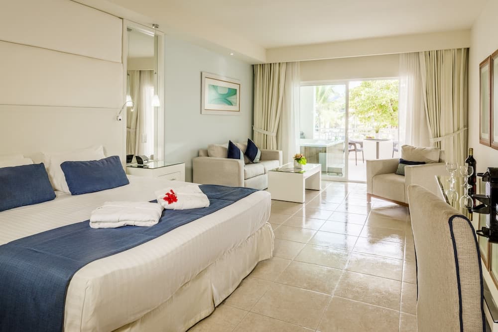 Ocean Blue & Sand Beach Resort - All Inclusive, Room amenity