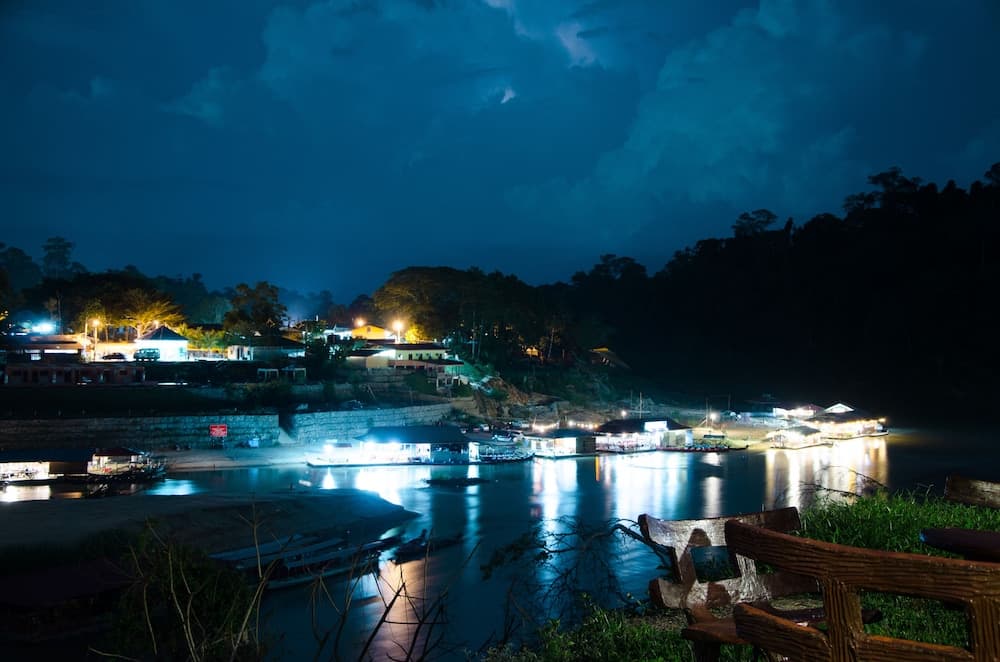 Mutiara Taman Negara, Front of property - evening/night