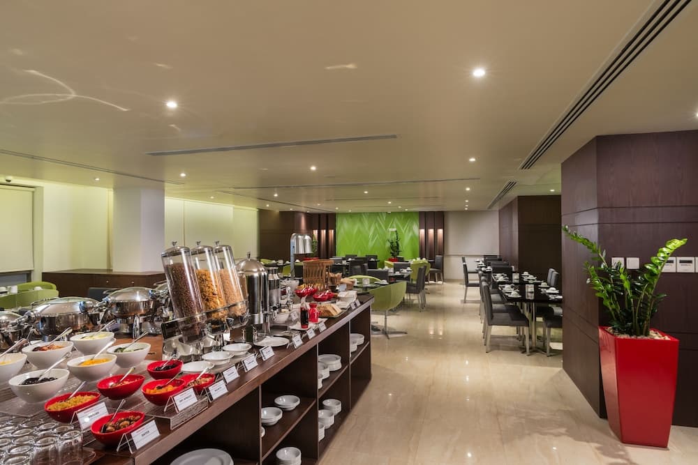 IntercityHotel Salalah, Breakfast buffet