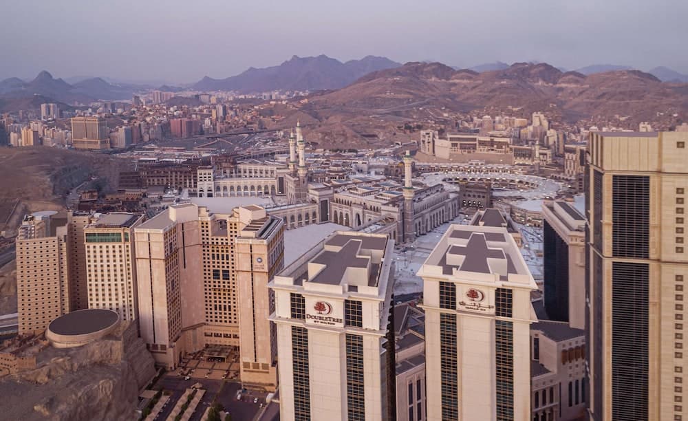 DoubleTree by Hilton Makkah Jabal Omar, Exterior