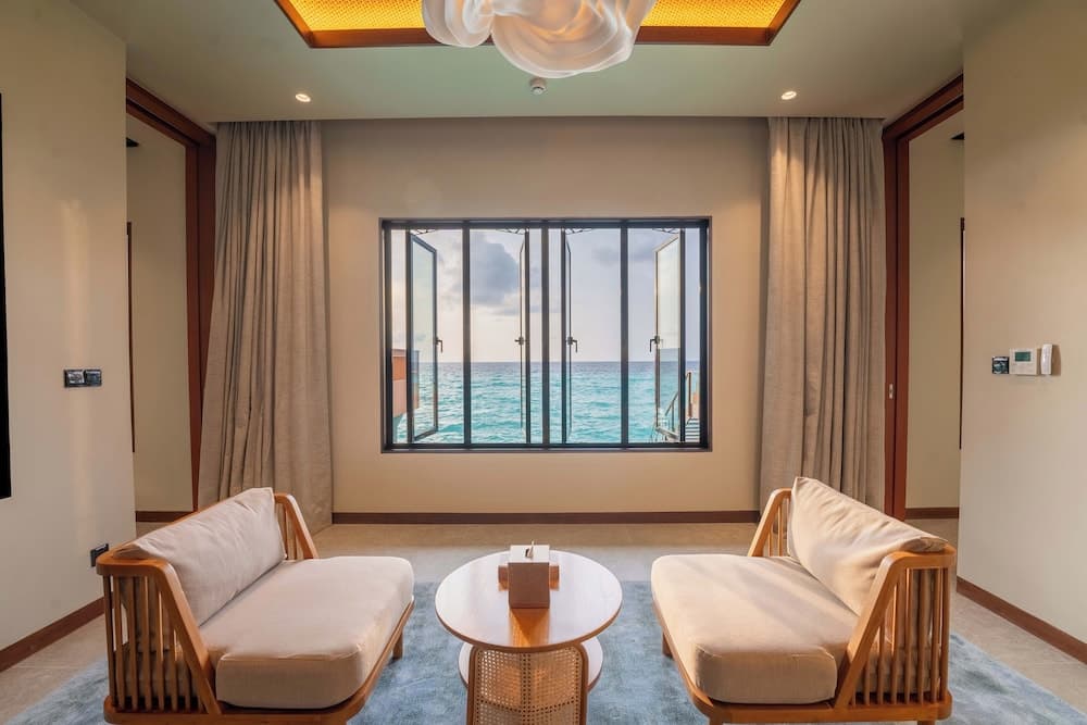 Veligandu Maldives Resort Island, Room