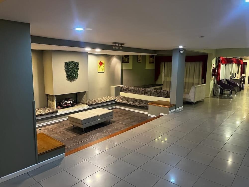 Hotel Internacional, Living area